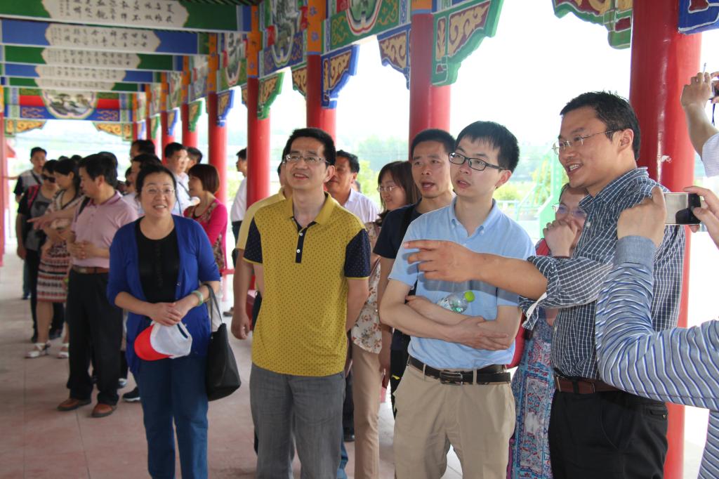 教师进农户，理论下基层——beat365全体党员教师赴英山县乌云山村学习调研